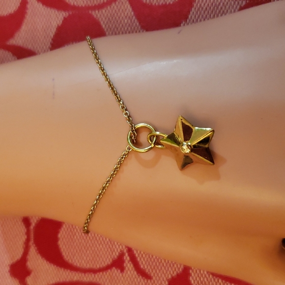 Bracelets - Picture 6 of 6